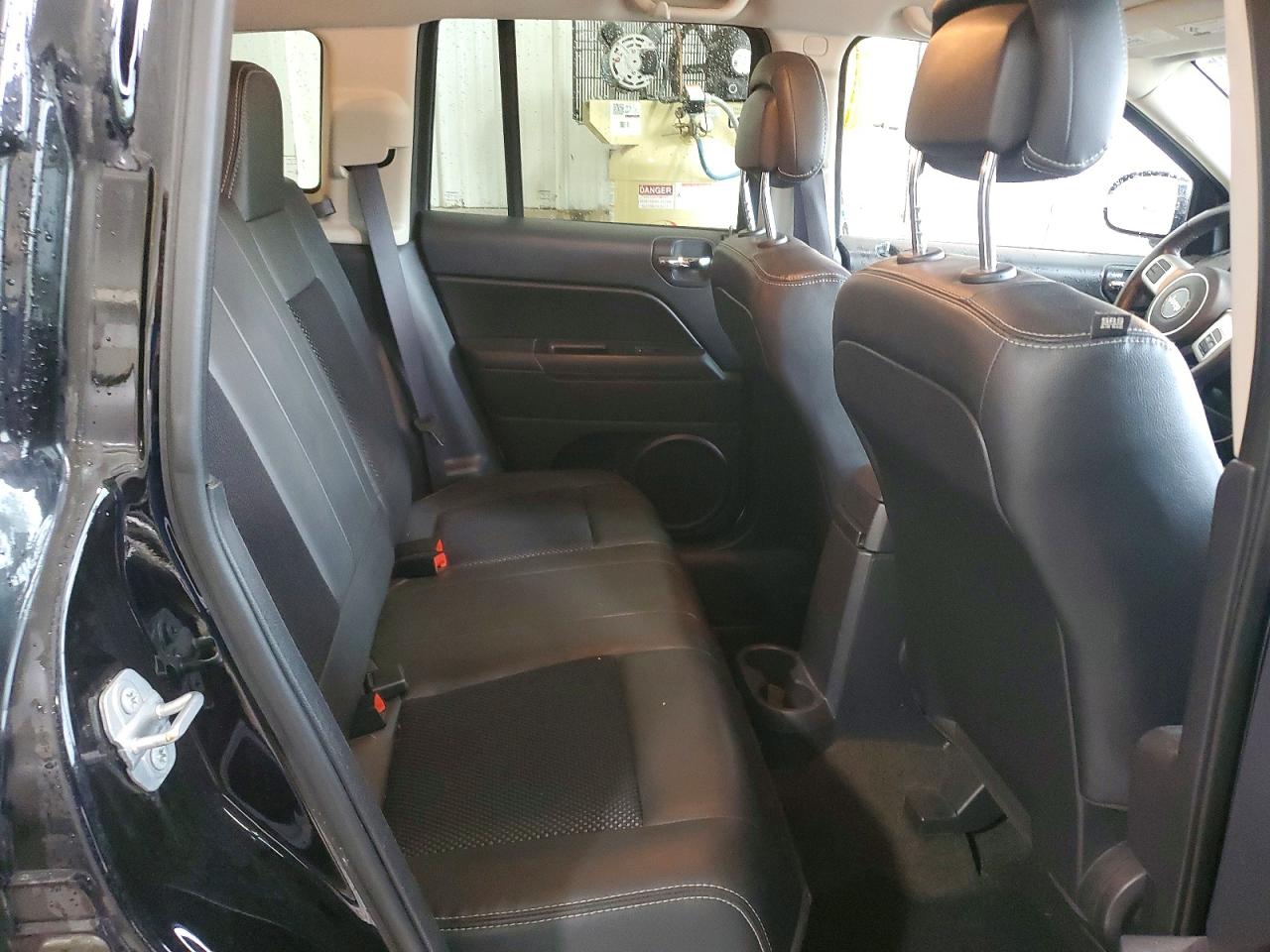 2017 JEEP COMPASS