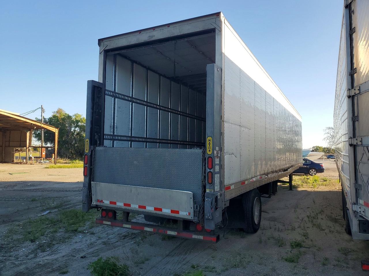 2018 UTILITY TRAILER MANUFACTURER UTILITY TR