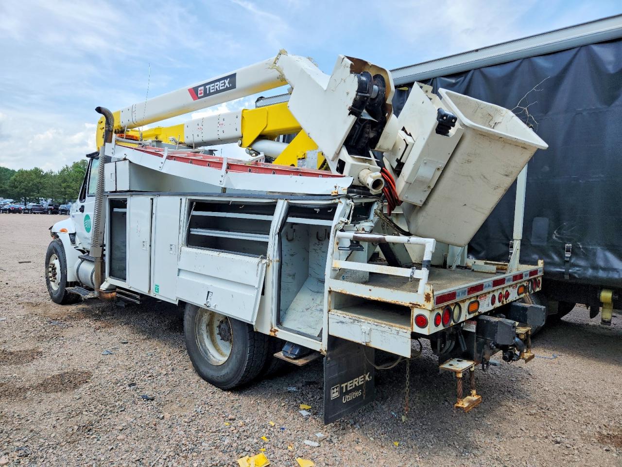 2015 INTERNATIONAL 4000 SERIE