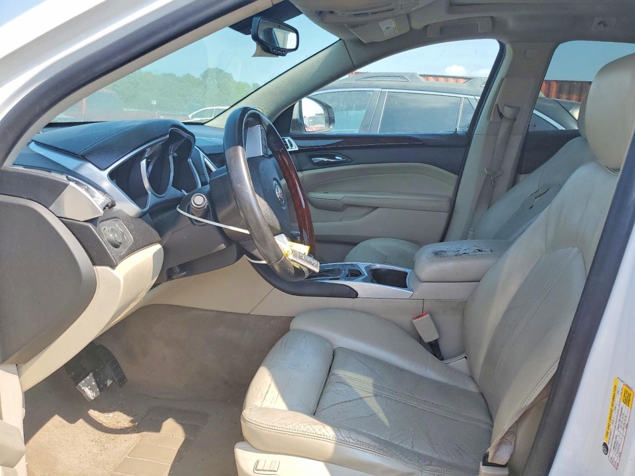 2010 CADILLAC SRX