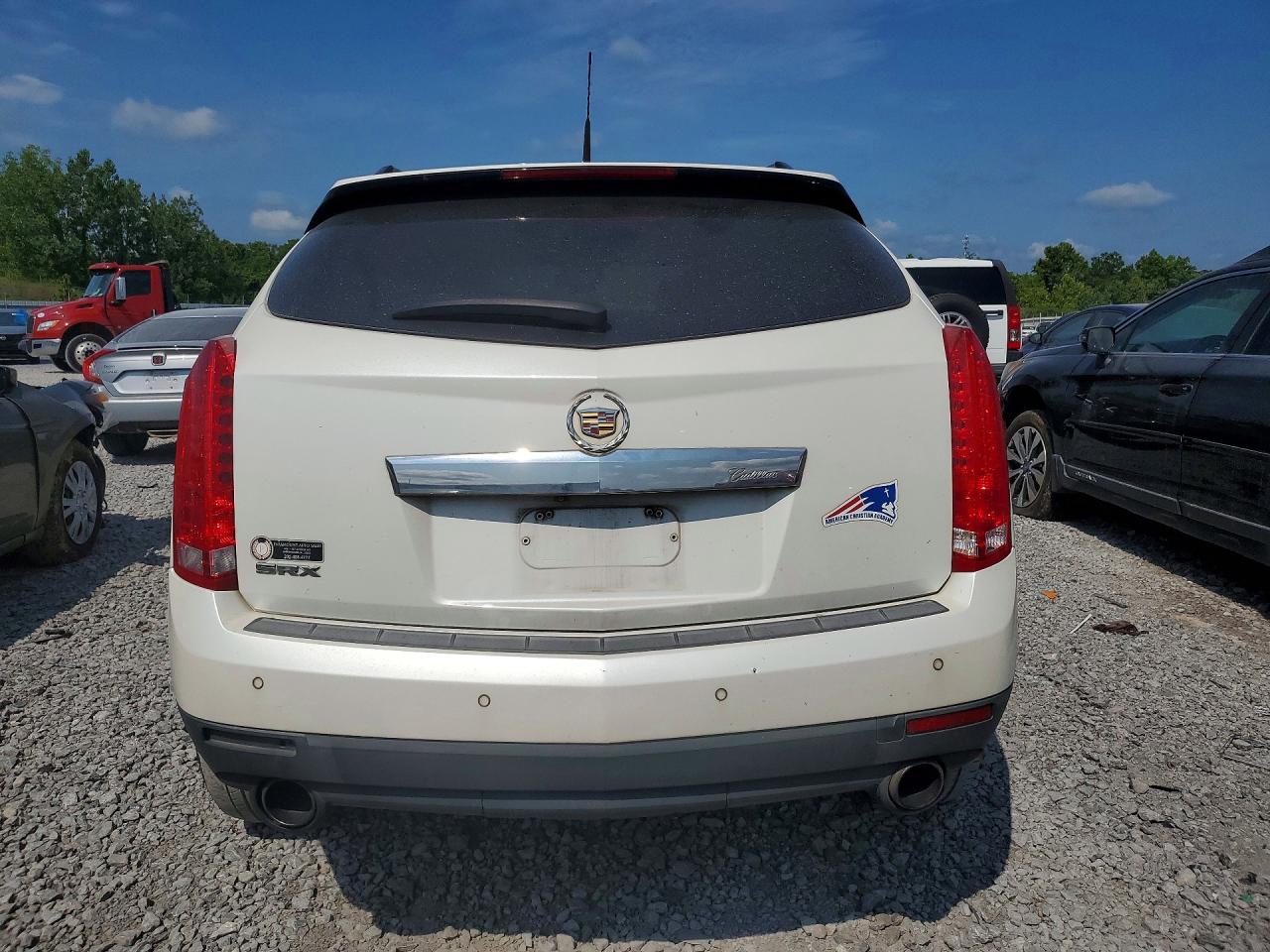 2010 CADILLAC SRX