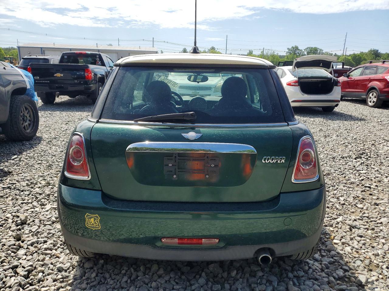 2011 MINI COOPER 3-D