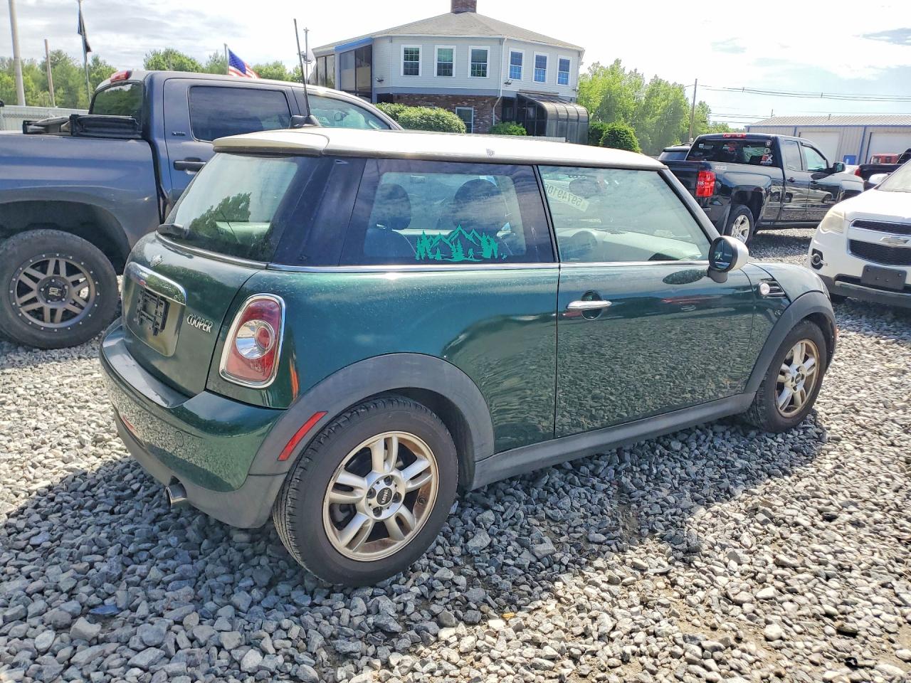 2011 MINI COOPER 3-D