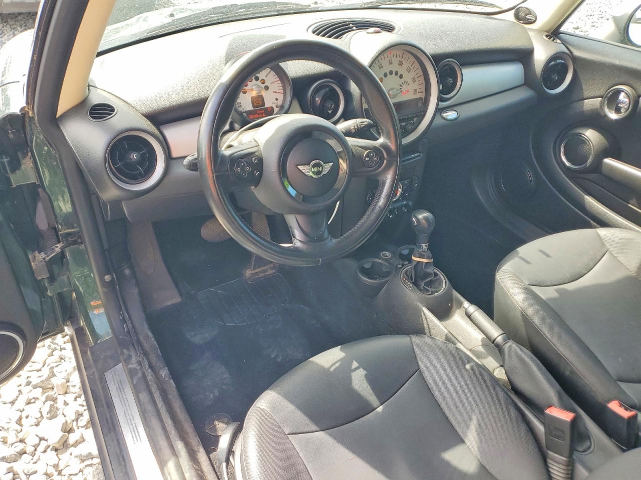 2011 MINI COOPER 3-D