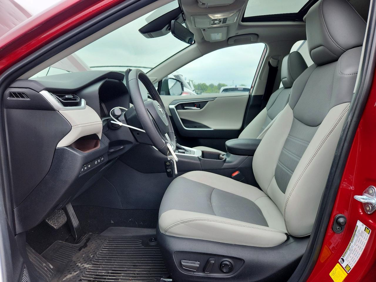 2024 TOYOTA RAV4