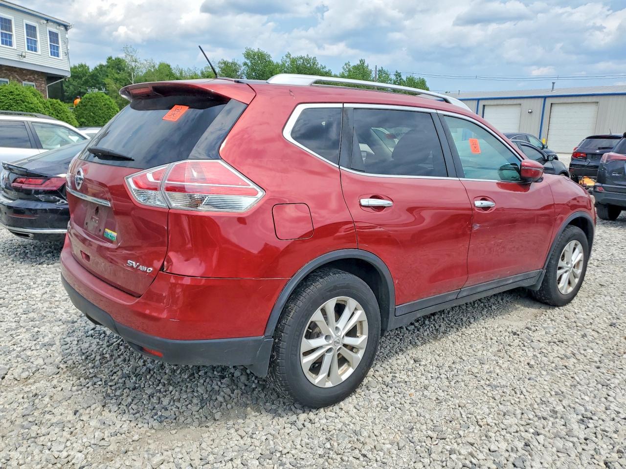 2016 NISSAN ROGUE