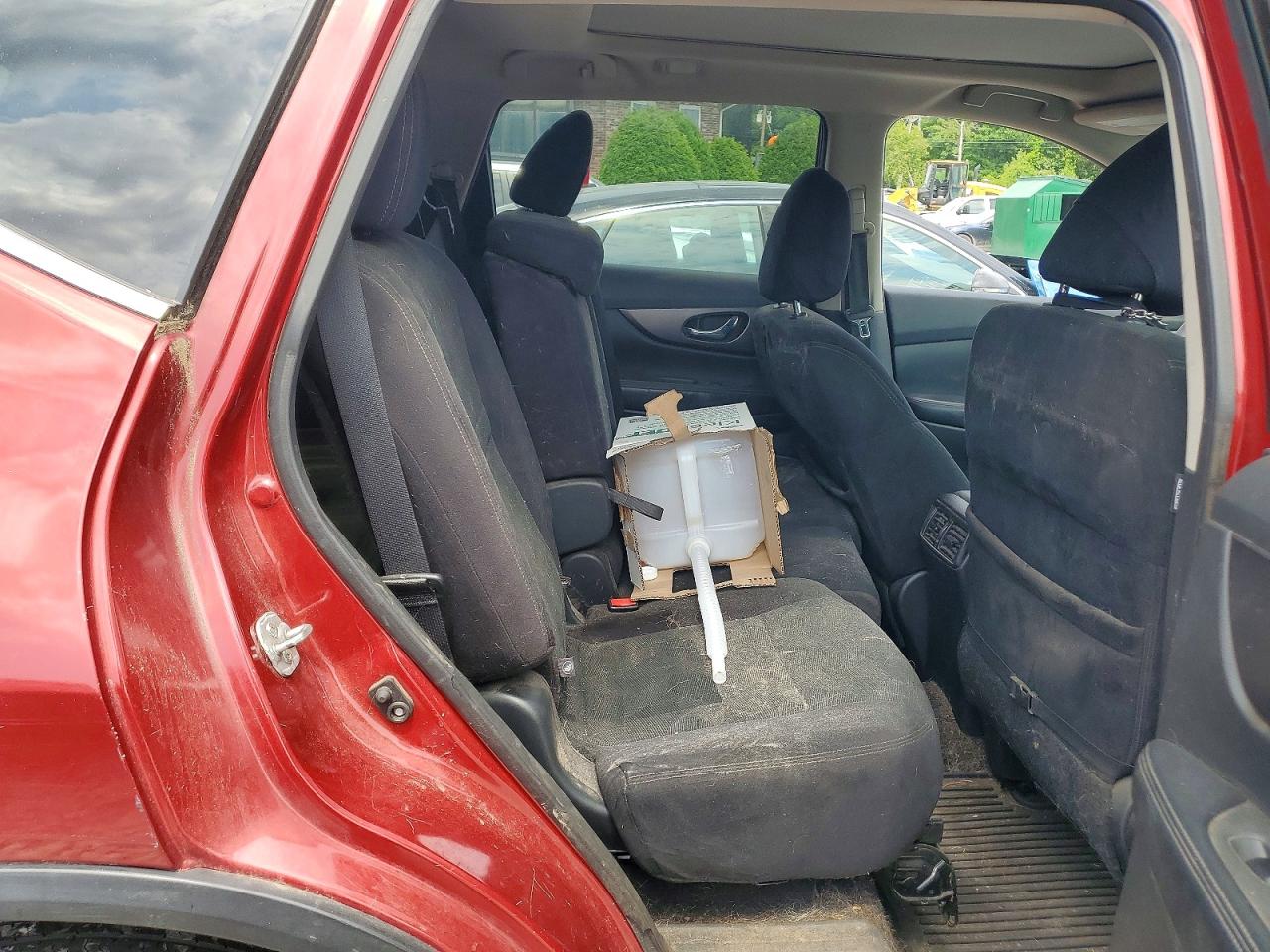 2016 NISSAN ROGUE