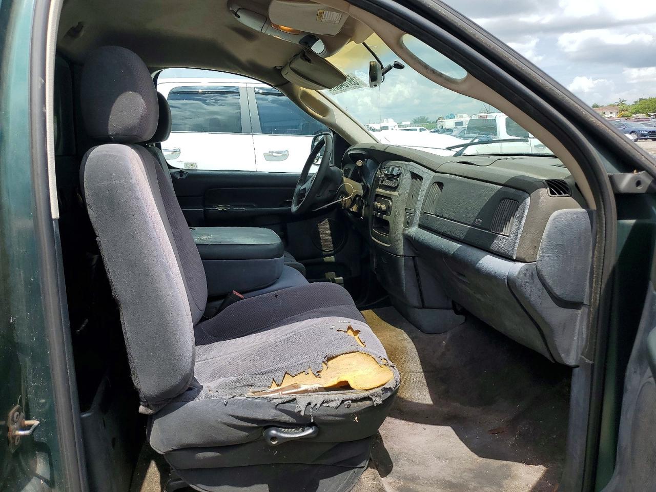 2002 DODGE RAM 1500
