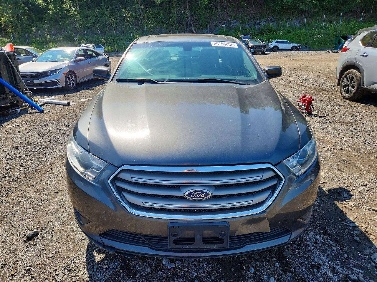 2016 FORD TAURUS