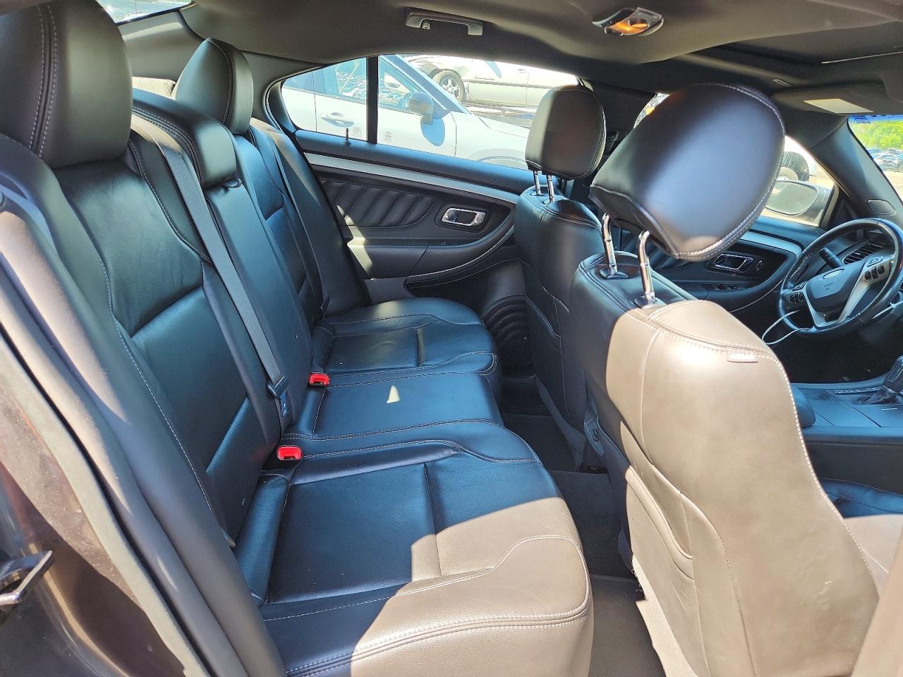 2016 FORD TAURUS
