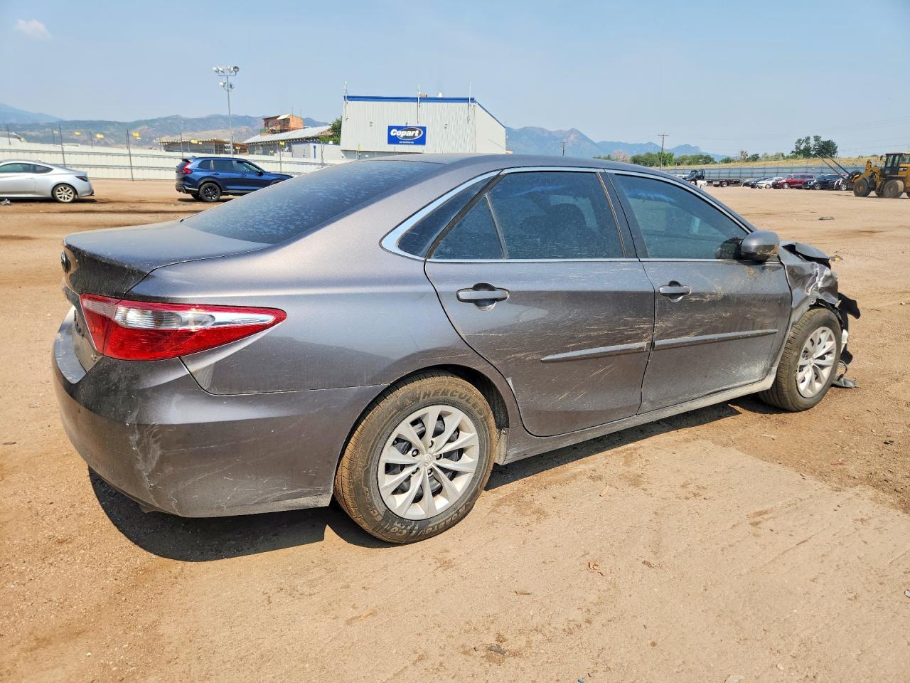 2016 TOYOTA CAMRY
