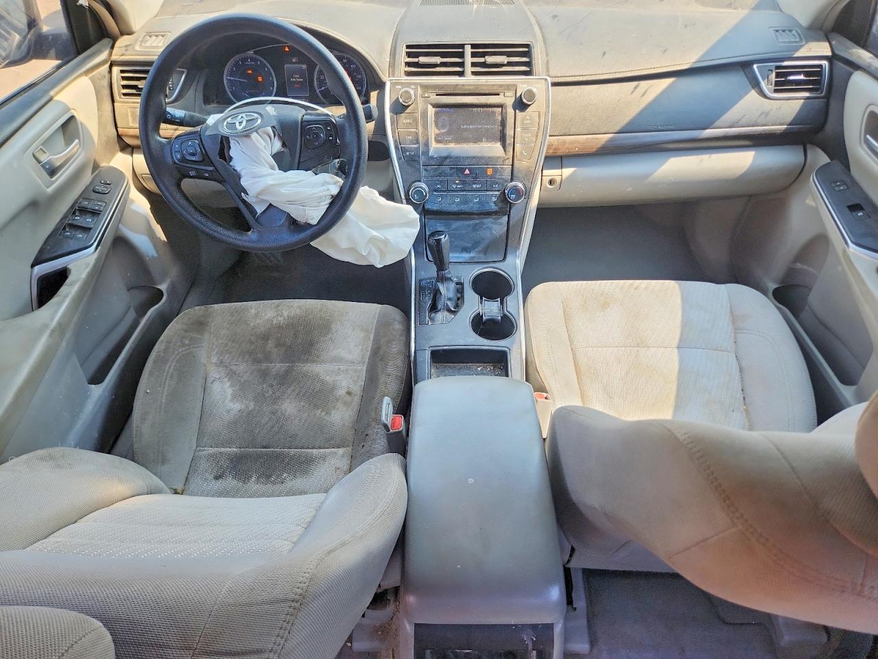 2016 TOYOTA CAMRY
