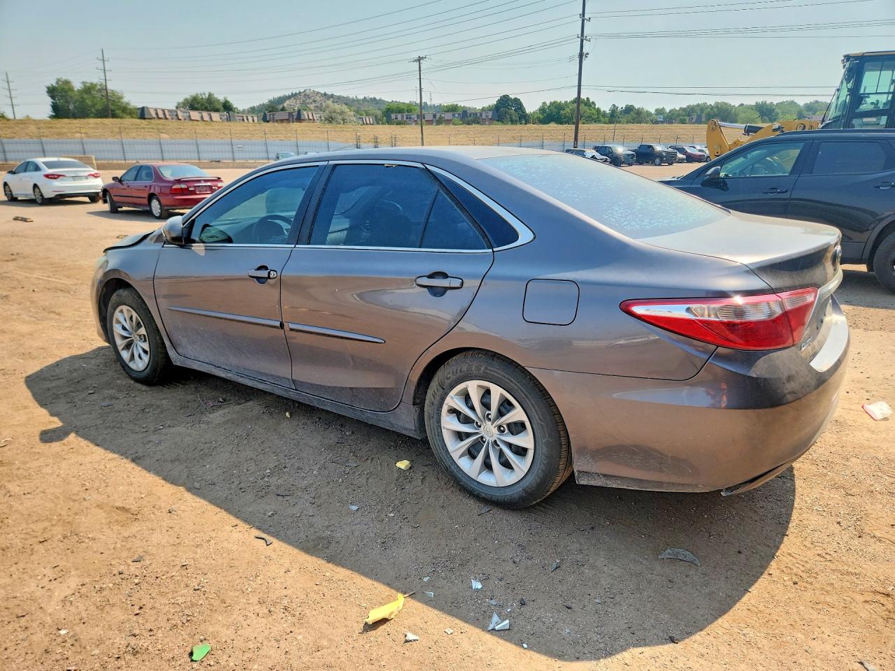 2016 TOYOTA CAMRY