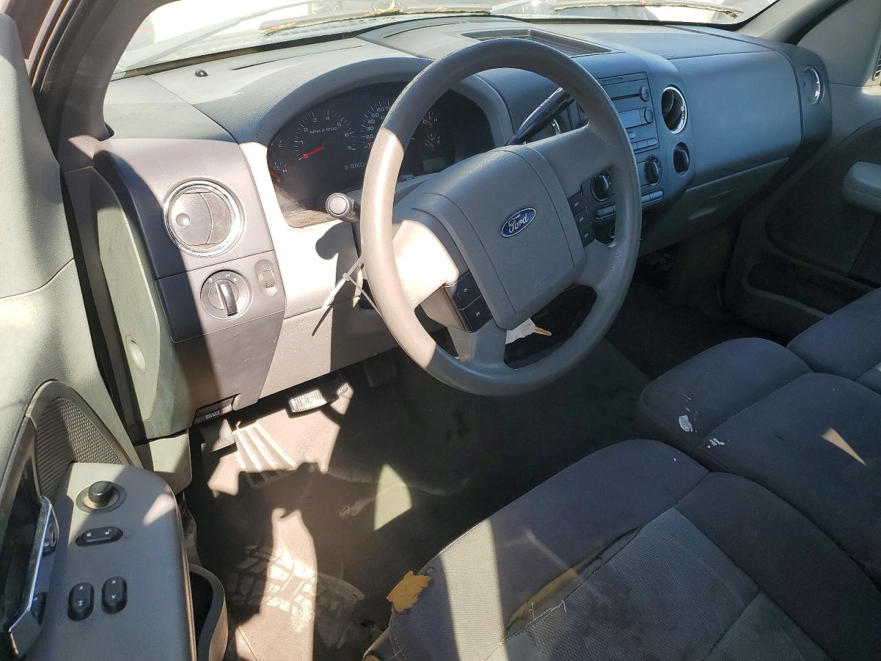 2004 FORD F150