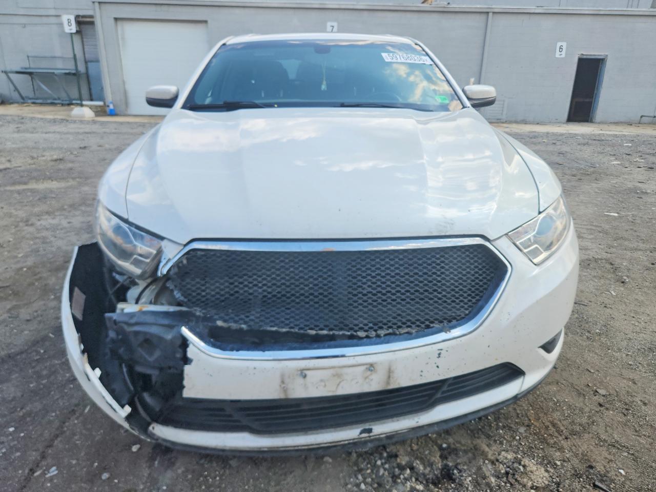 2016 FORD TAURUS