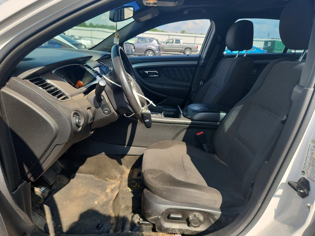 2016 FORD TAURUS