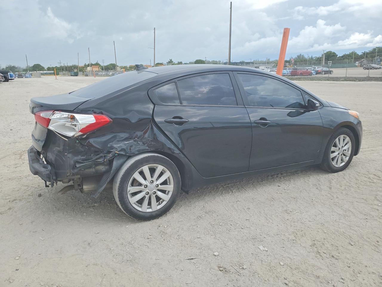 2016 KIA FORTE