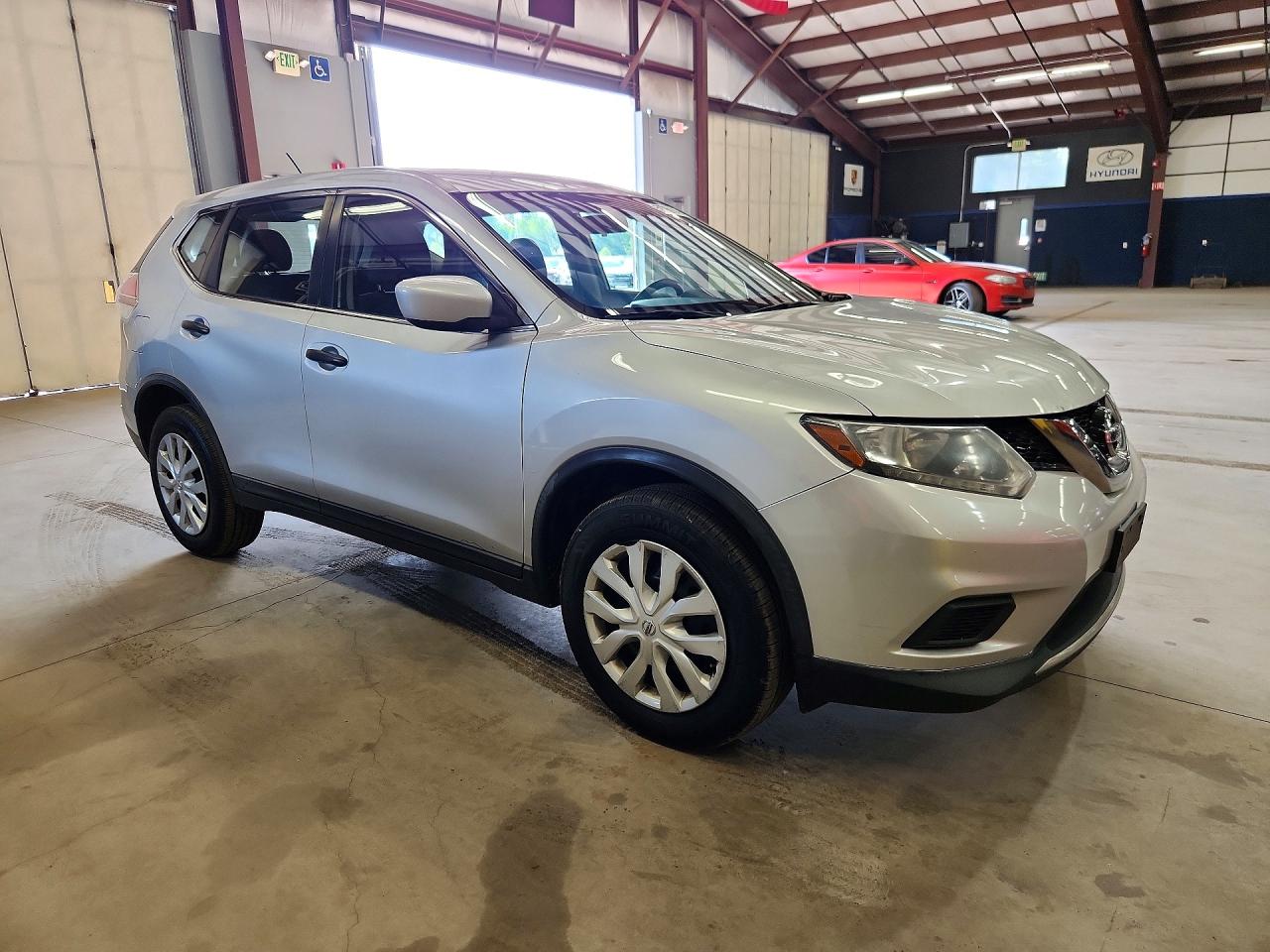 2016 NISSAN ROGUE