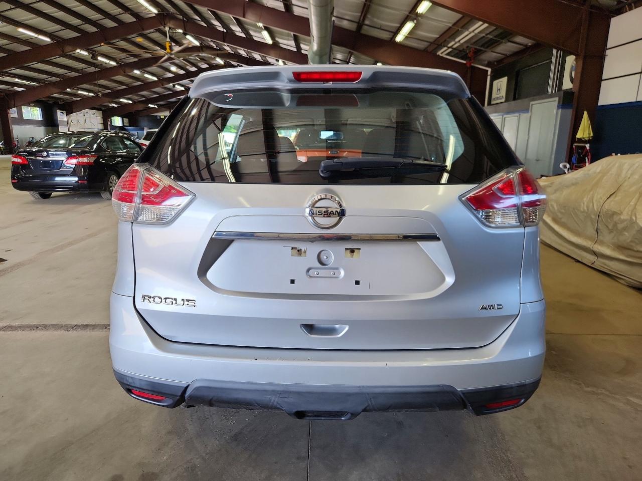 2016 NISSAN ROGUE