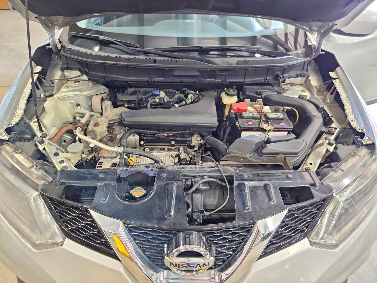 2016 NISSAN ROGUE