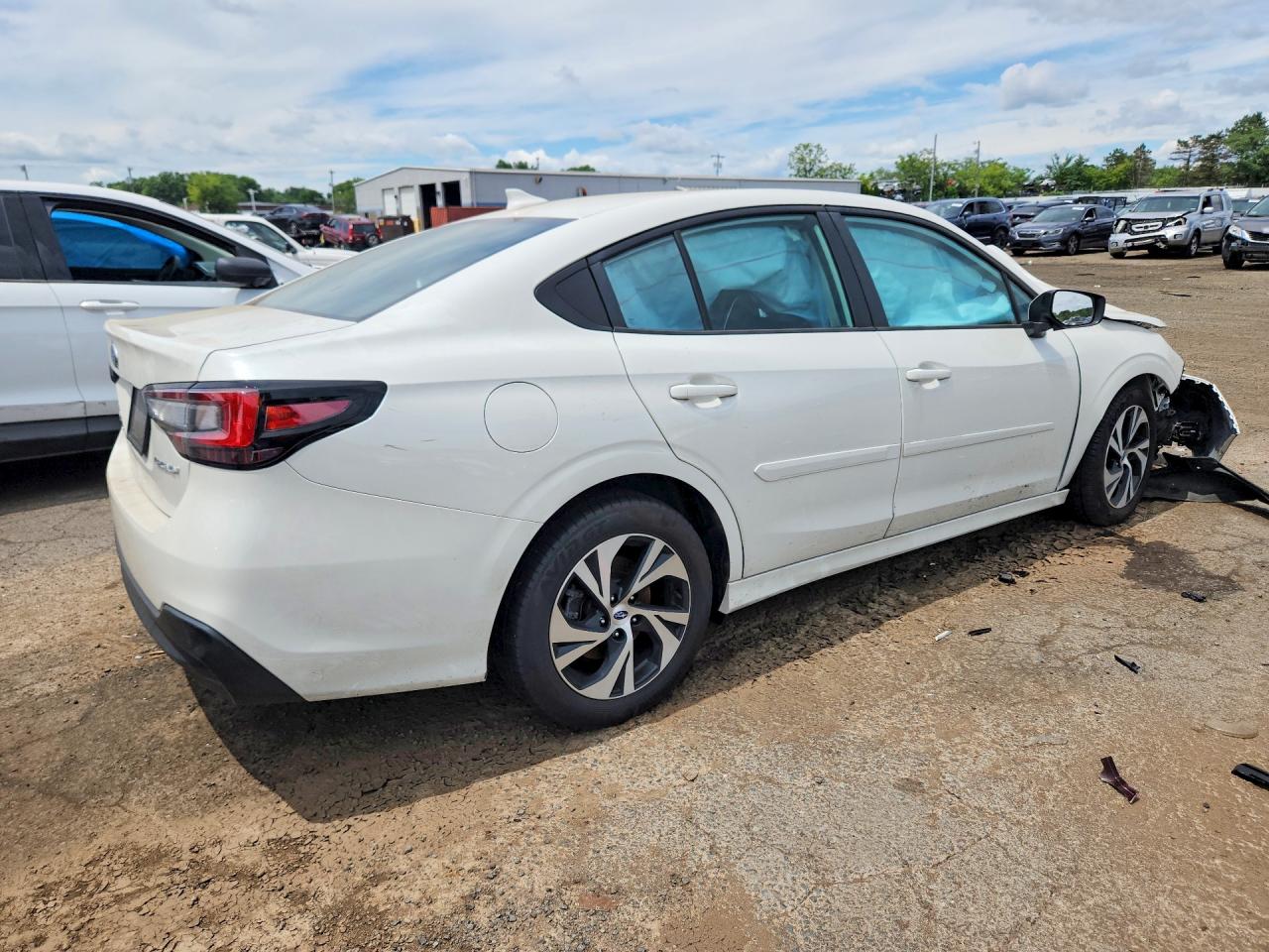 2024 SUBARU LEGACY