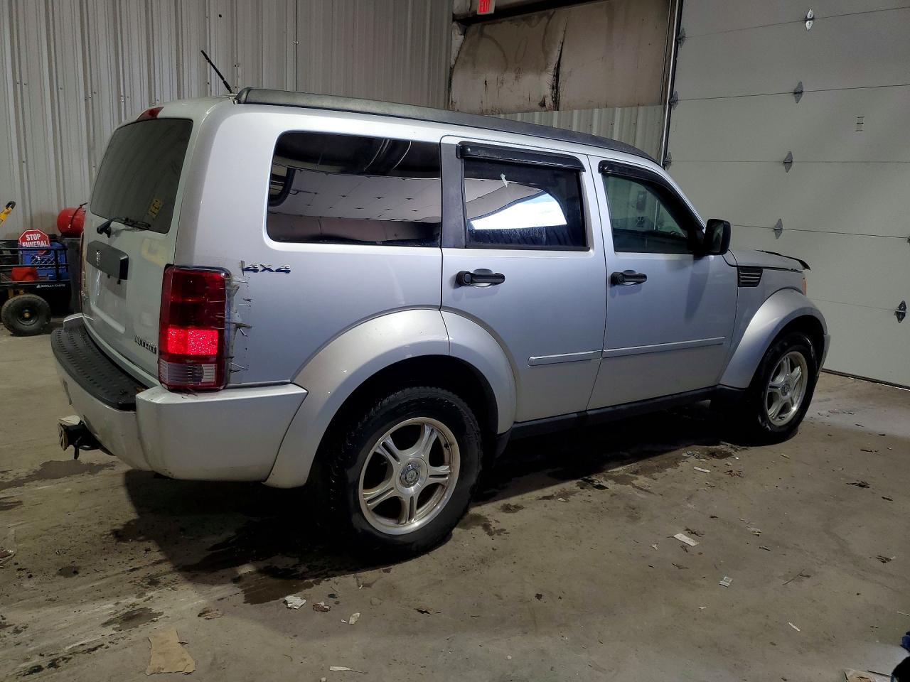 2010 DODGE NITRO