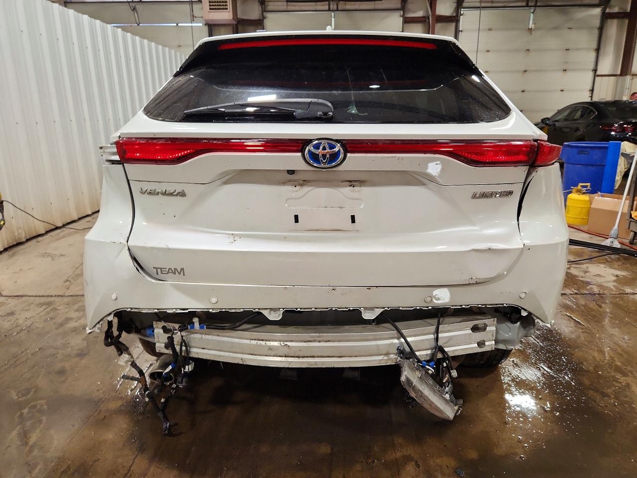 2024 TOYOTA VENZA