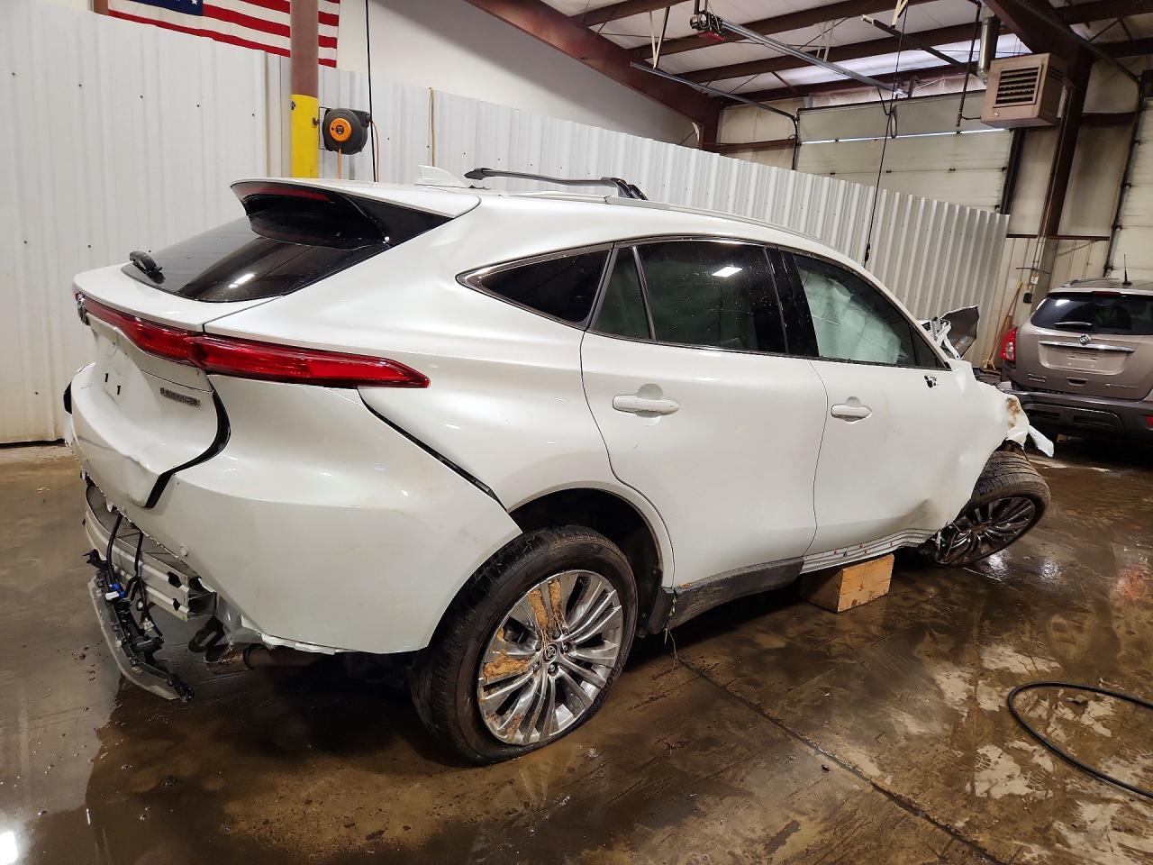 2024 TOYOTA VENZA