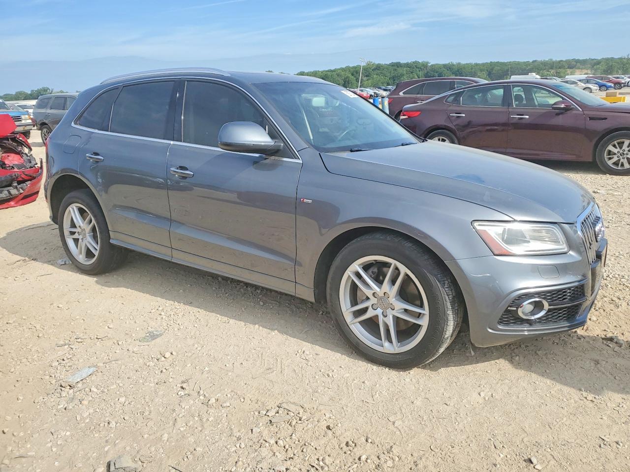 2015 AUDI Q5