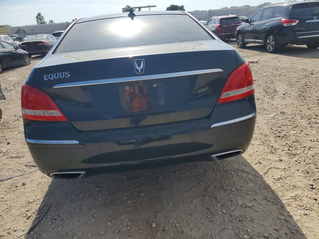 2012 HYUNDAI EQUUS