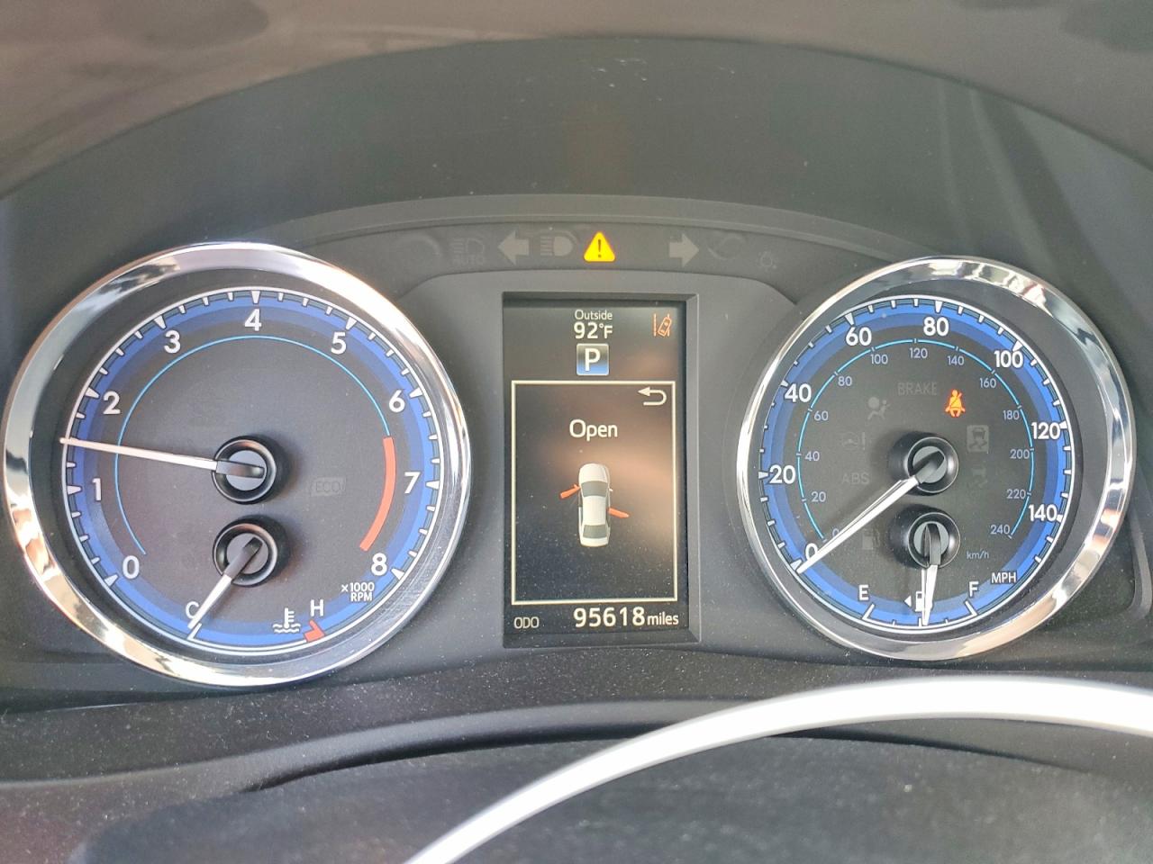 2017 TOYOTA COROLLA