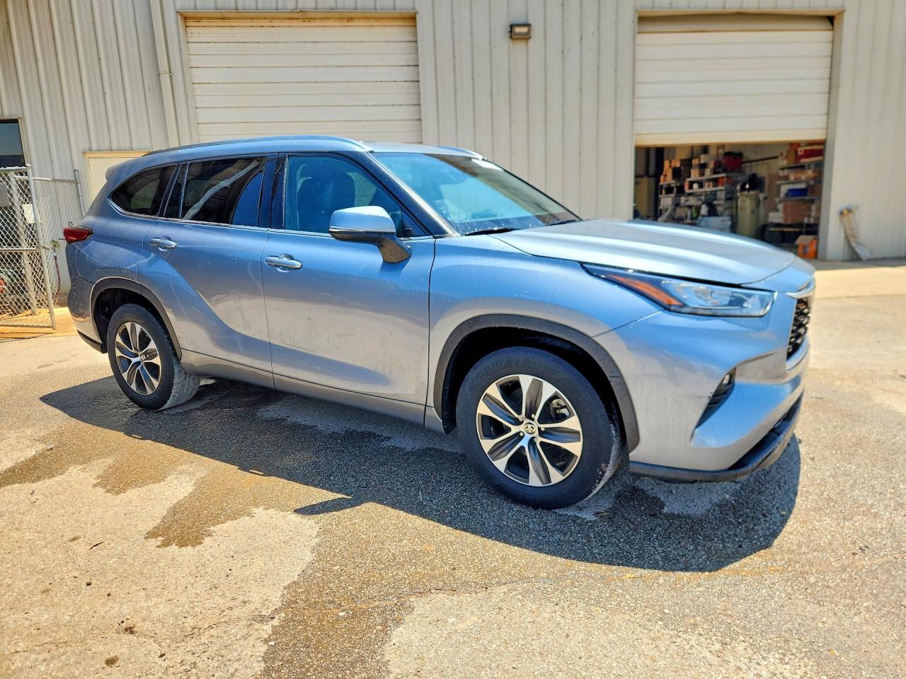2020 TOYOTA HIGHLANDER