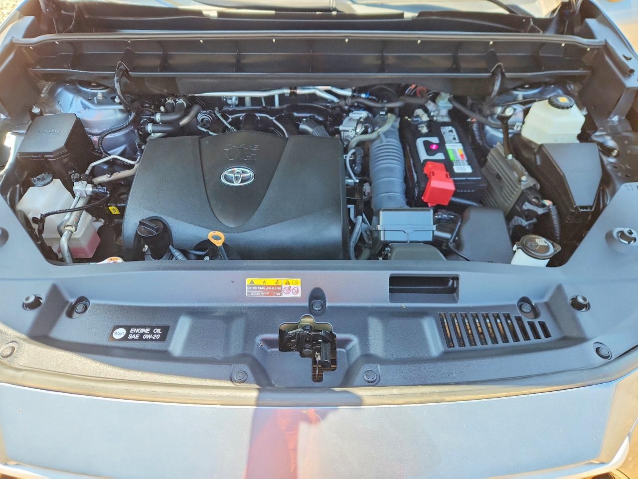 2020 TOYOTA HIGHLANDER