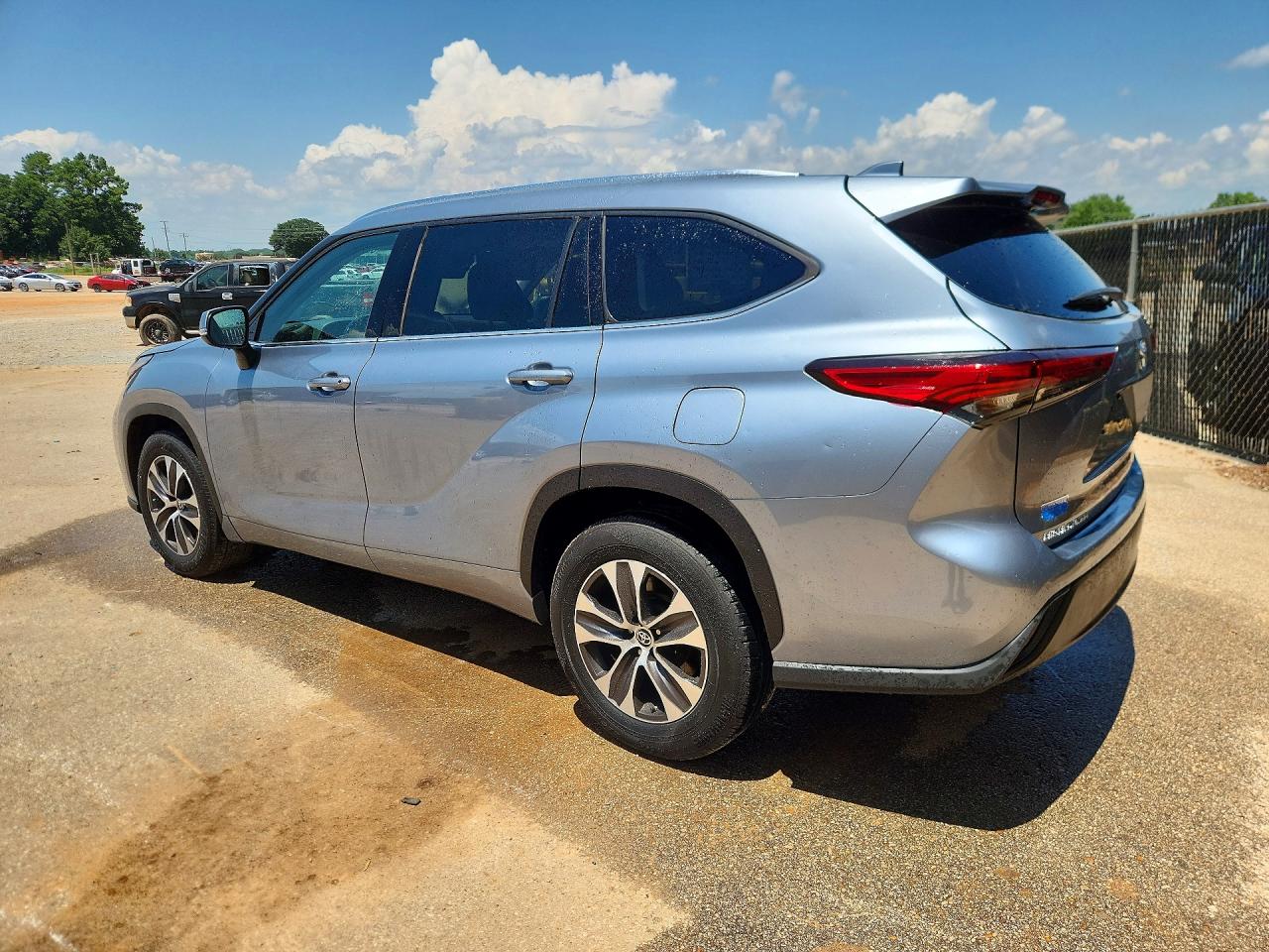 2020 TOYOTA HIGHLANDER