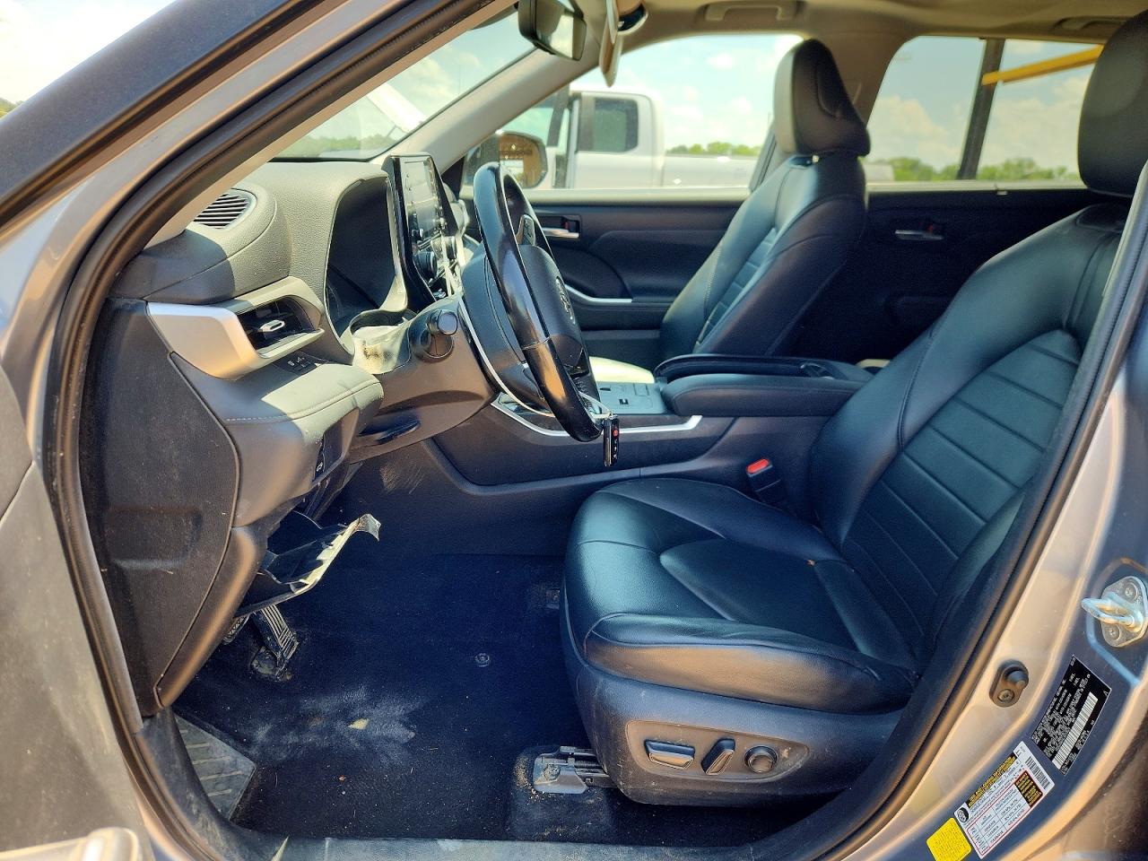 2020 TOYOTA HIGHLANDER