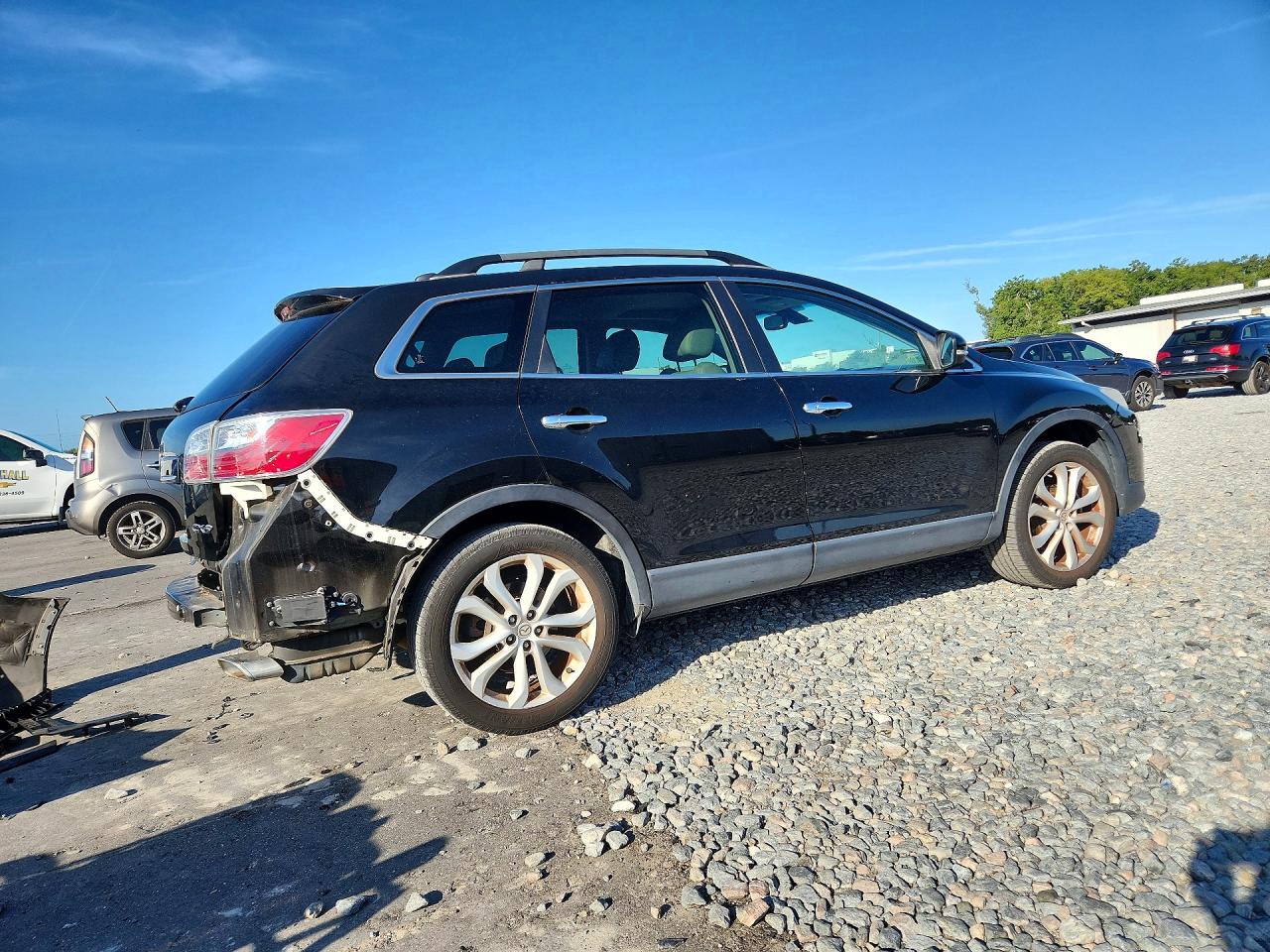 2011 MAZDA CX-9