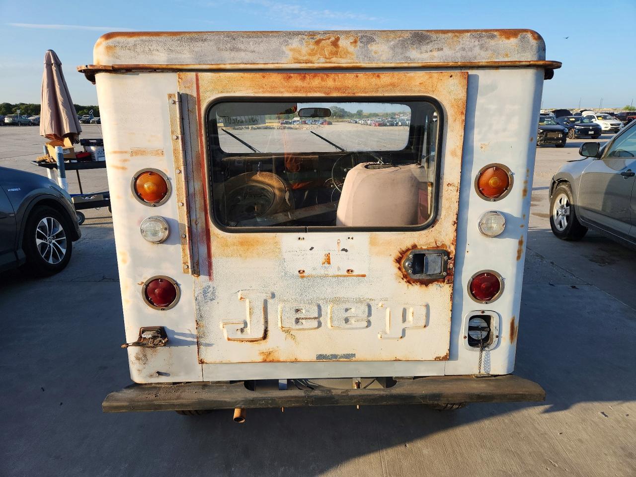 1983 JEEP DISPATCHER
