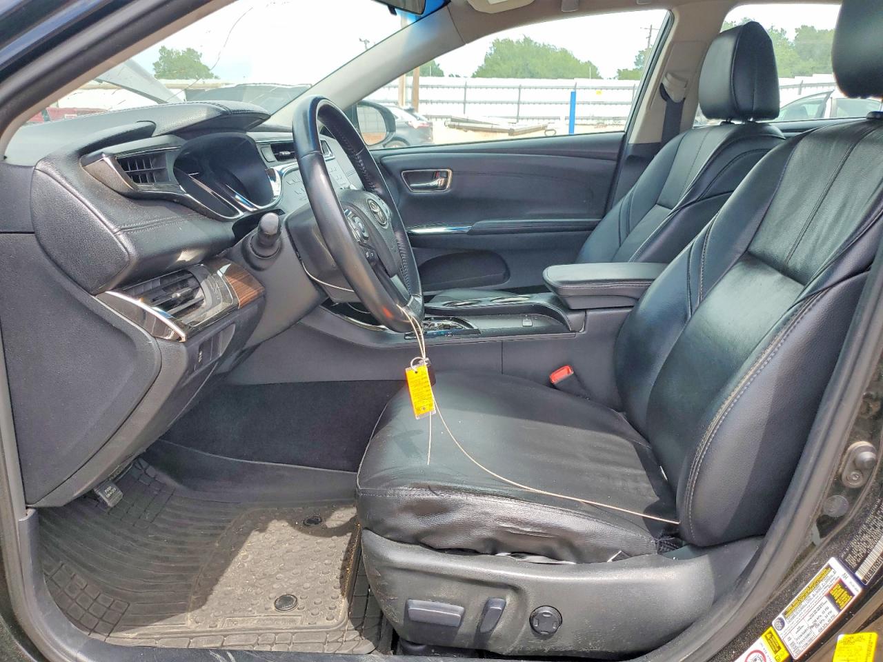 2014 TOYOTA AVALON