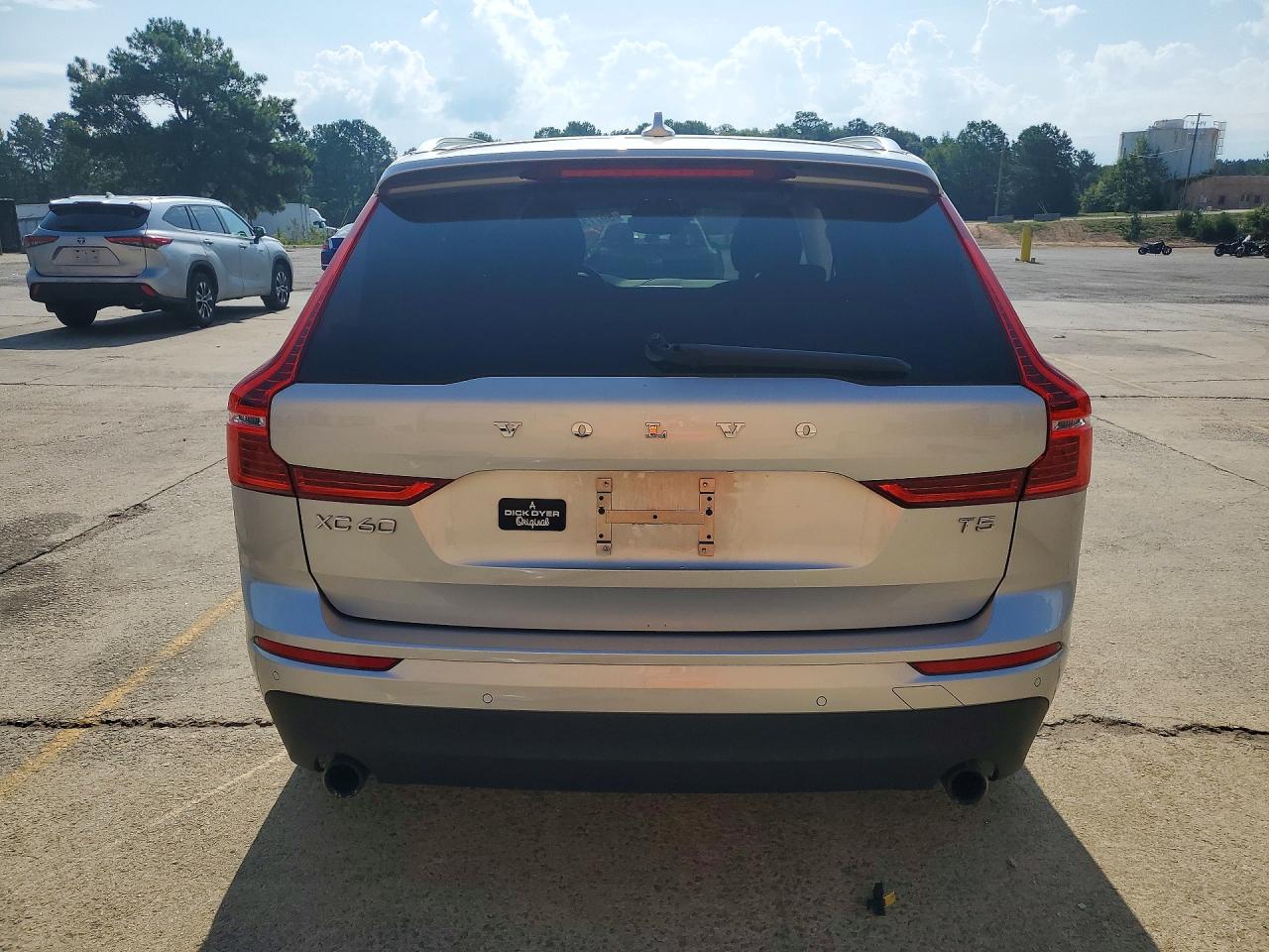 2019 VOLVO XC60