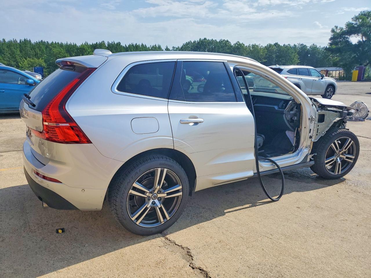 2019 VOLVO XC60