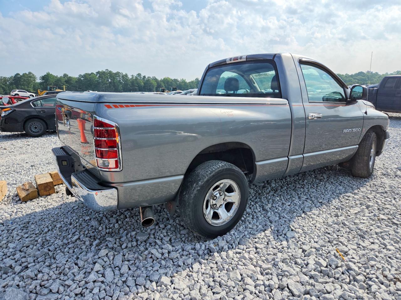 2005 DODGE RAM 1500