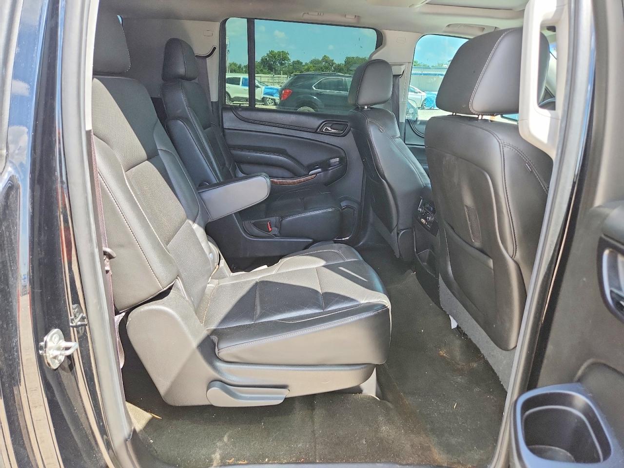 2016 CHEVROLET SUBURBAN