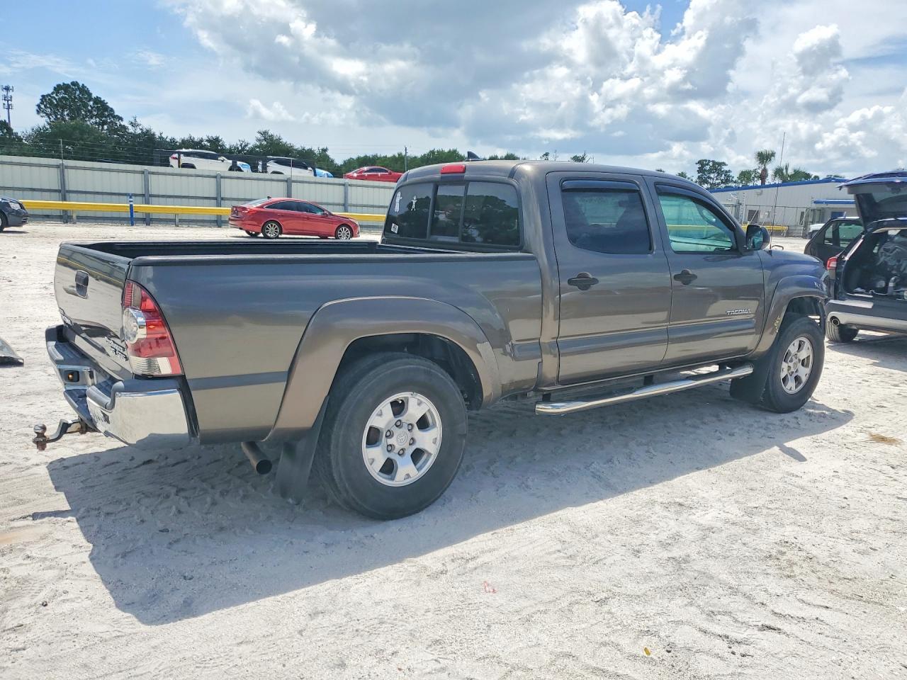 2014 TOYOTA TACOMA