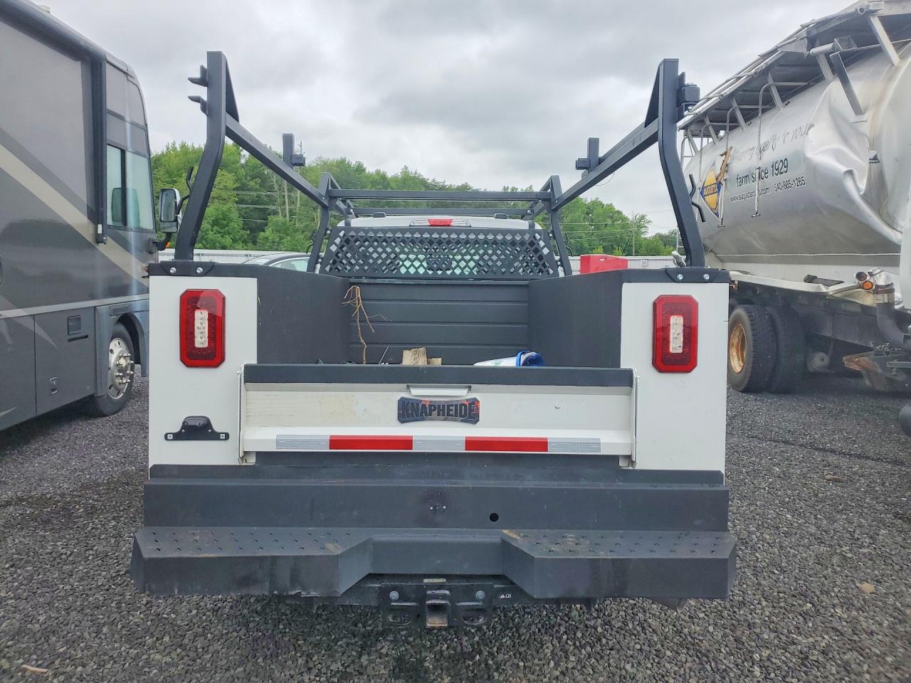 2025 FORD F250