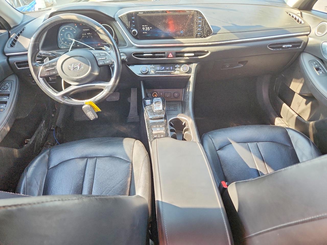 2022 HYUNDAI SONATA