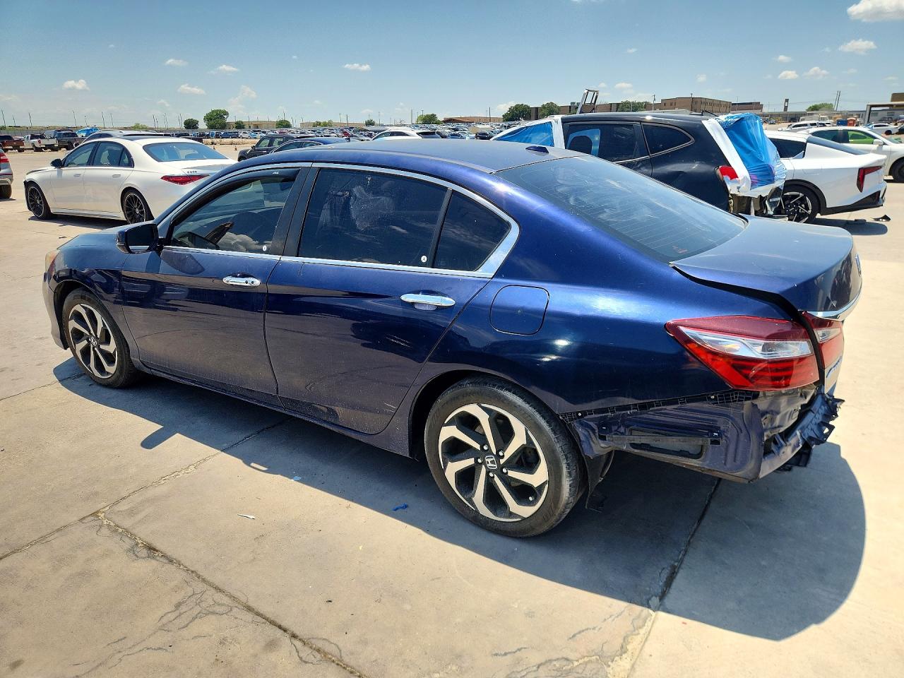 2017 HONDA ACCORD
