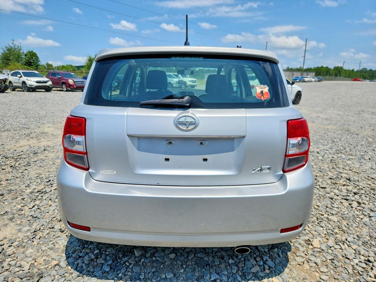 2009 SCION XD