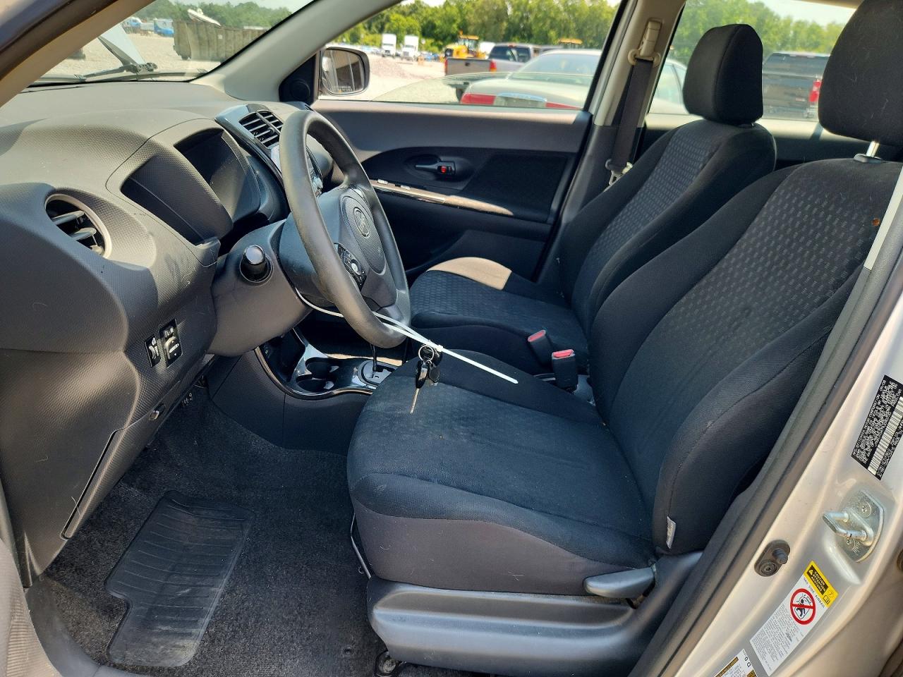 2009 SCION XD