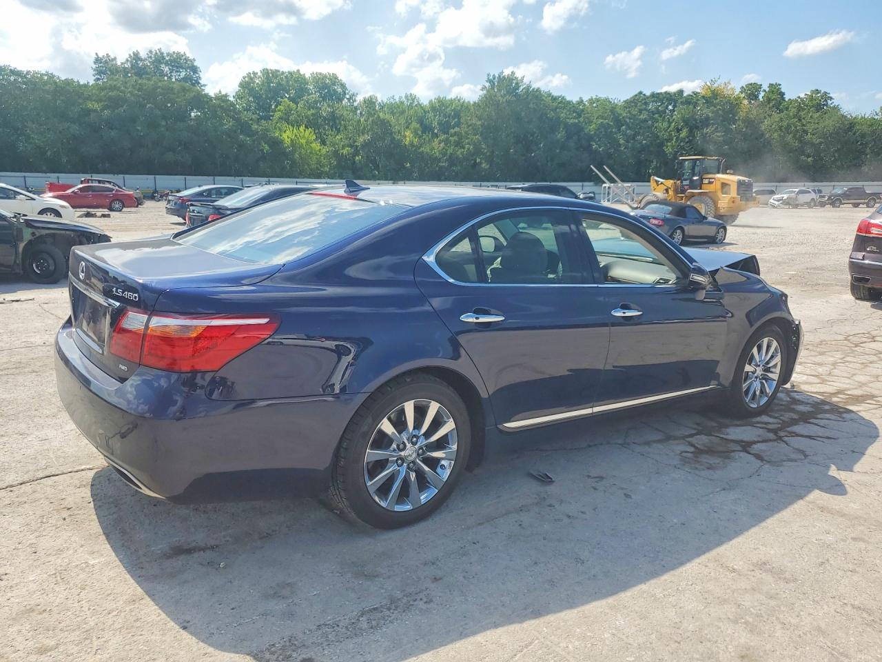 2011 LEXUS LS460
