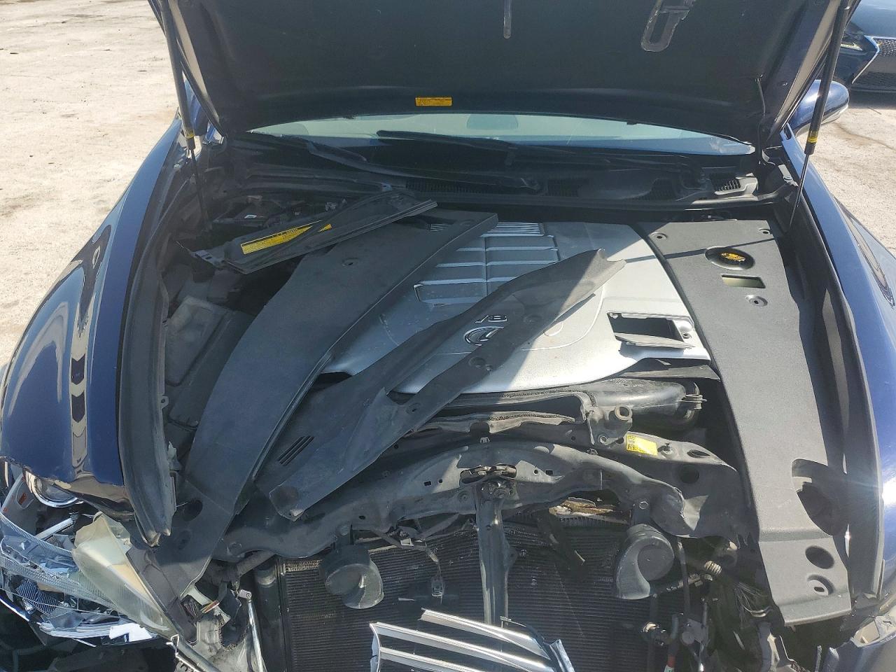 2011 LEXUS LS460